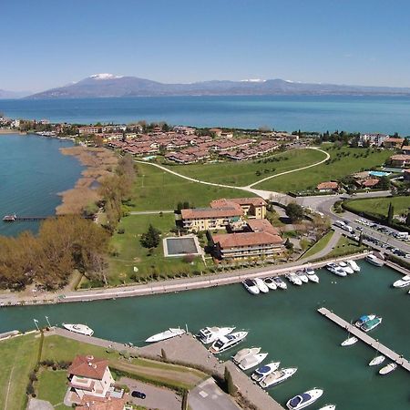 Resort Caesar C4 Sirmione - Gardagate Dış mekan fotoğraf