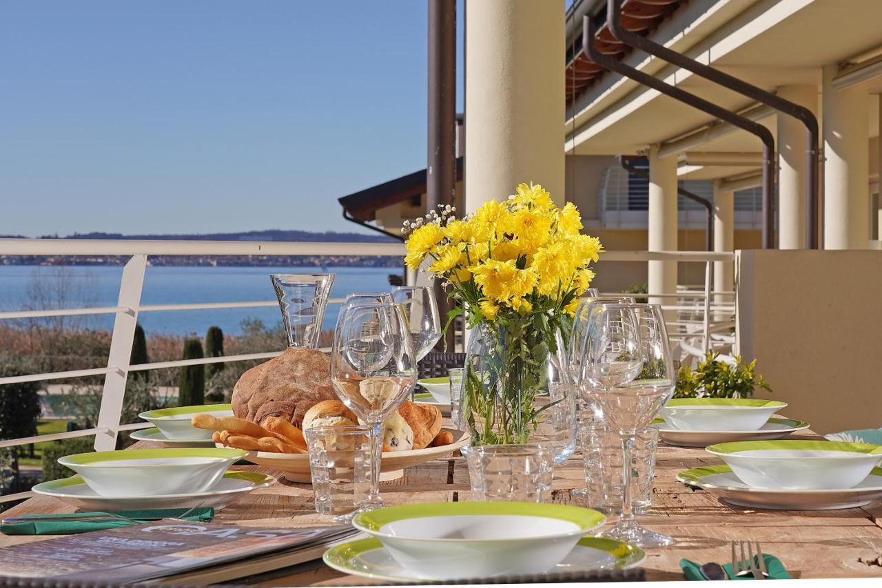 Resort Caesar C4 Sirmione - Gardagate Dış mekan fotoğraf