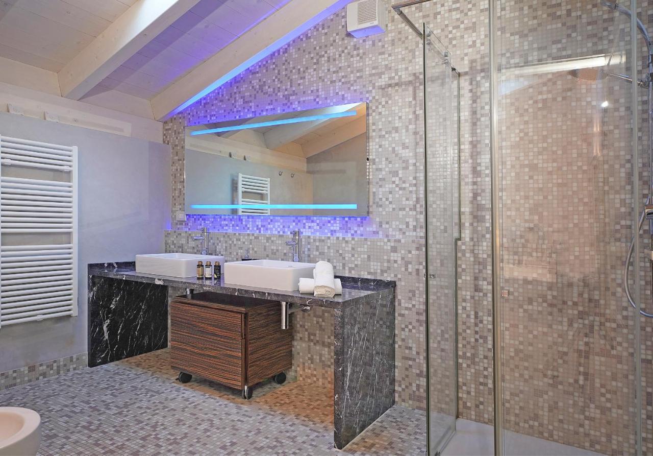 Resort Caesar C4 Sirmione - Gardagate Dış mekan fotoğraf
