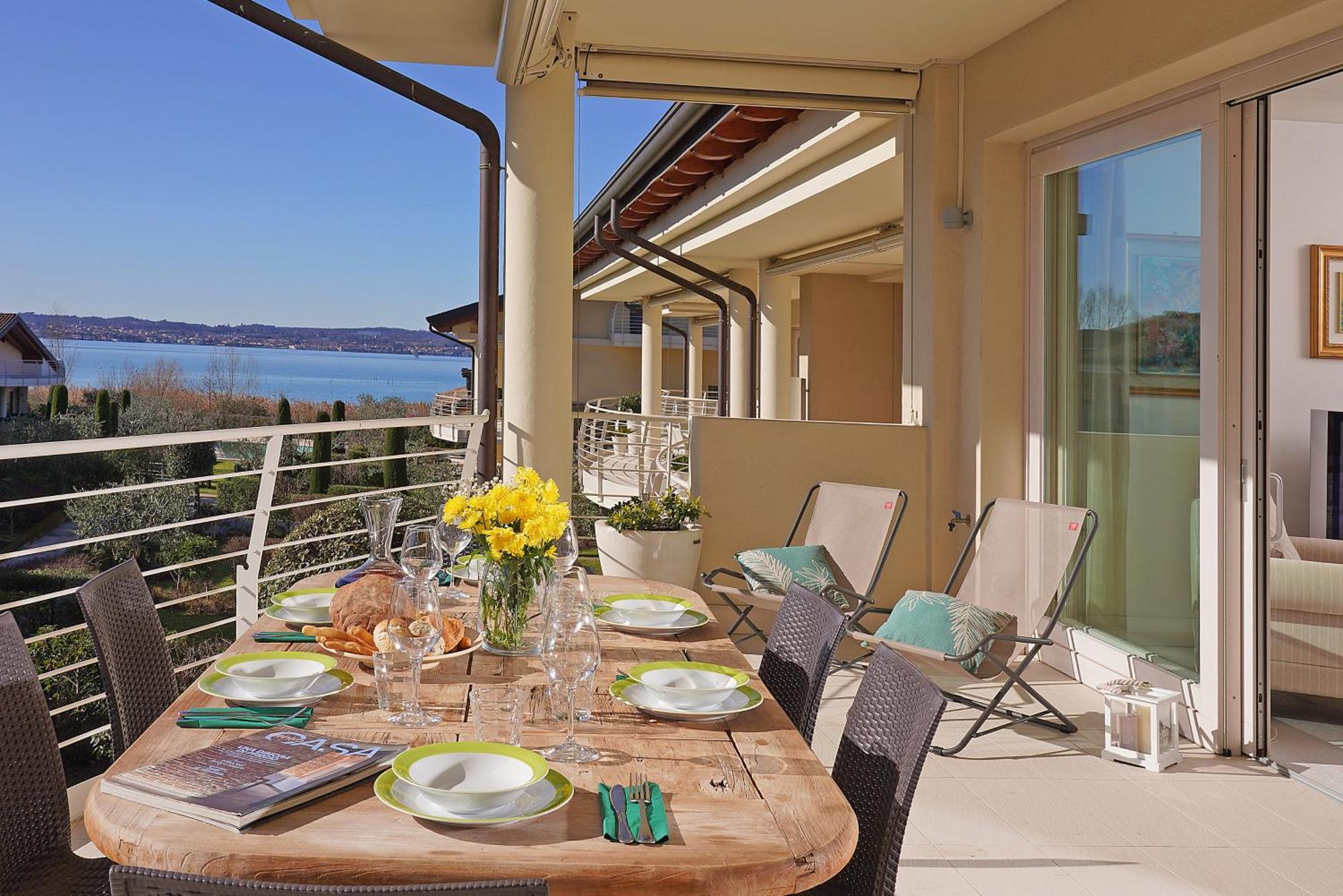 Resort Caesar C4 Sirmione - Gardagate Dış mekan fotoğraf